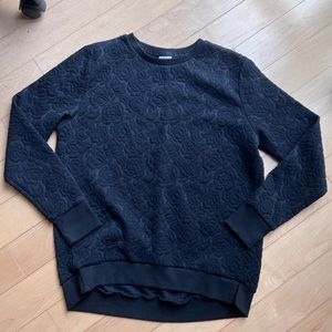 Abercrombie & Fitch Black Rose Floral Textured Sweatshirt M